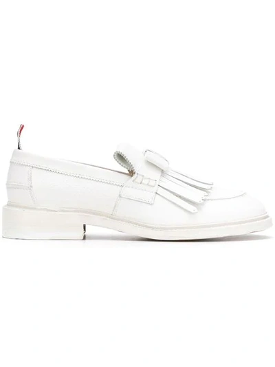Thom Browne Pebbled Leather Fringe Bow Loafer In White