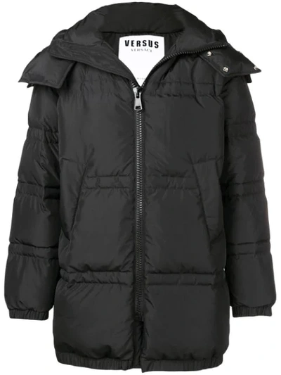 Versus Logo Print Puffer Jacket In Black