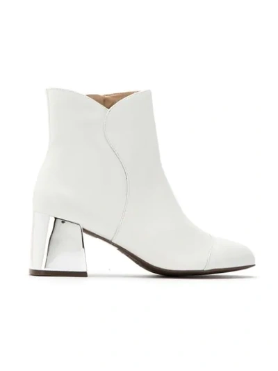 Schutz S2053900010003 White Leather/fur/exotic Skins->leather