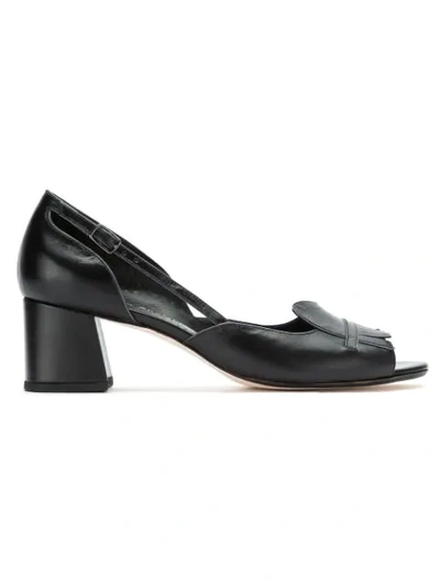 Sarah Chofakian Leather Pumps In Preto/mcinzaperold