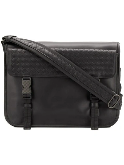 Bottega Veneta Intrecciato Weave Messenger Bag In Black