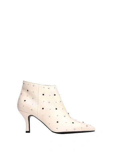 Janet & Janet White Ankle Boot With Studs In Panna