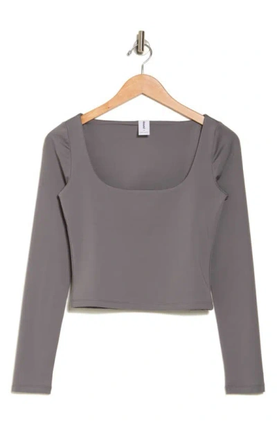 Abound Long Sleeve Crop Top In Grey Pearl