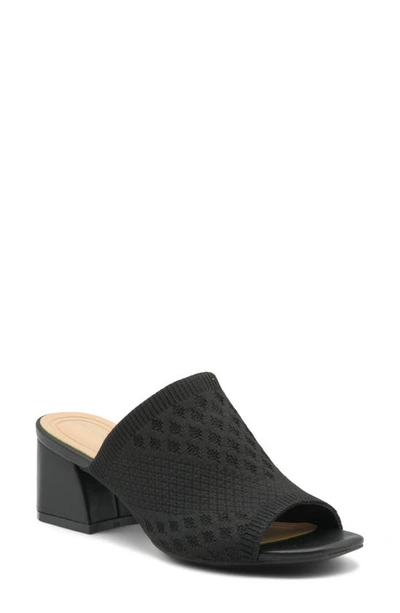 Adrienne Vittadini Amerys Mule In Black Knit