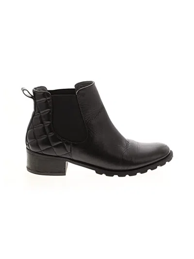 Pre-owned Adrienne Vittadini Ankle Boots In Black