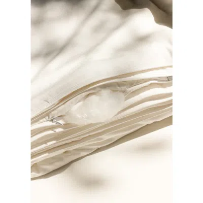 Aeptom Light-weight Mulberry Silk Duvet, Luxe Cotton Shell In Neutral