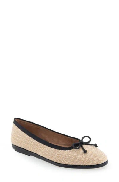 Aerosoles Homebet Bow Flat In Natural Raffia