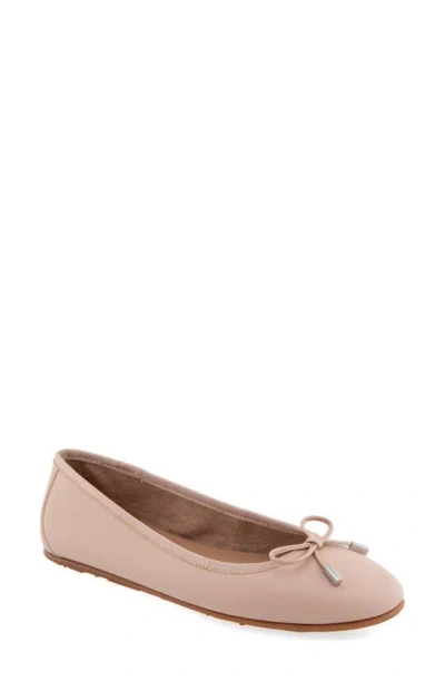 Aerosoles Pia Ballet Flat In Cipria Leather