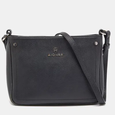 Aigner Leather Ava Crossbody Bag In Black