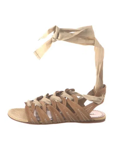 Pre-owned Alaïa Leather Gladiator Sandals In Neutrals