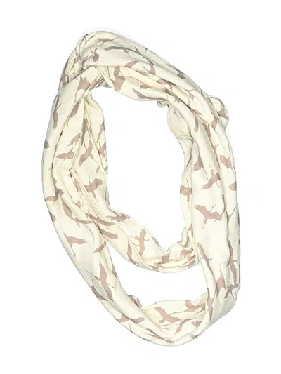 Pre-owned Aldo Scarf In Ivory