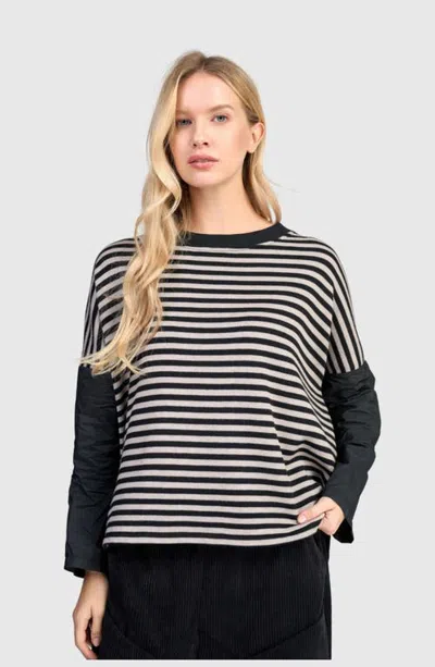Alembika Sund Boxy Top In Black/cloud Stripe