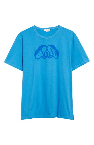 Alexander Mcqueen Seal Monogram Logo Graphic T-shirt In Lapis Blue