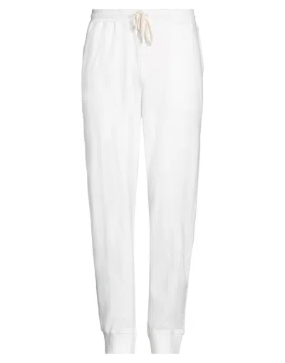 Alpha Studio Pants In White