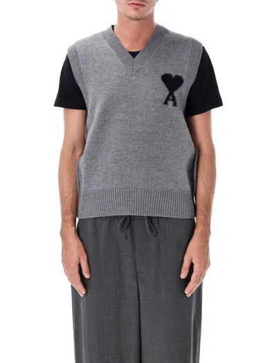 Ami Alexandre Mattiussi Ami Paris Felted Merino Wool Of Caur V-neck Vest With Intarsia In Grigio