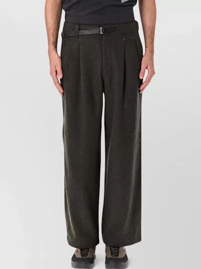 And Wander Wool Cashmere Pleated Wide-leg Trousers In Black