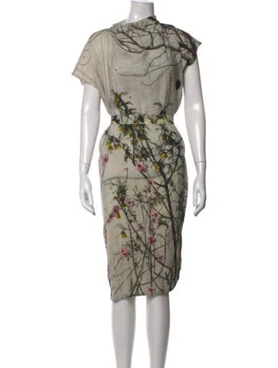 Pre-owned Anntian Silk Knee-length Dress In Neutrals