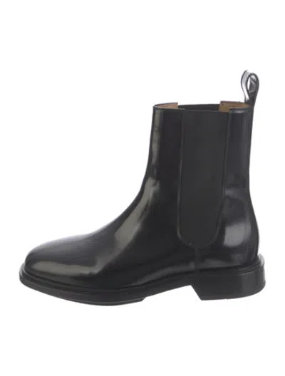 Pre-owned A.p.c. Leather Chelsea Boots In Black