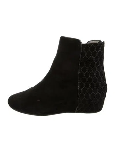 Pre-owned Aquatalia Suede Chelsea Boots In Black