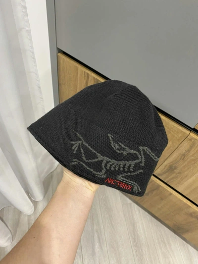Pre-owned Arc'teryx Bird Hat Toque In Black