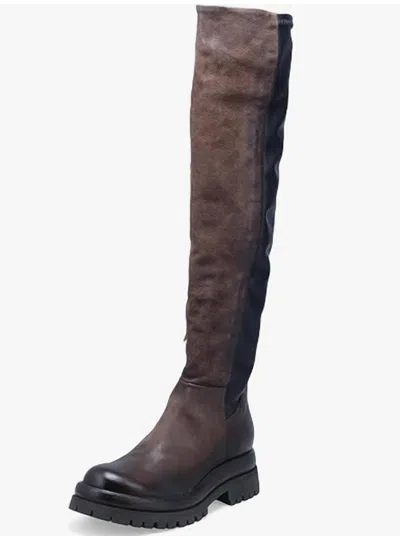 As98 Women's Devy Boot In Brown