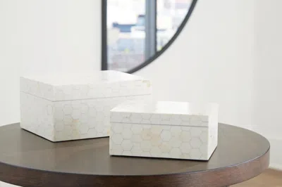 Ashley Aldenburg Box (set Of 2) In Cream