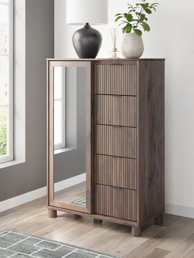 Ashley Cadmori Dressing Chest In Brown