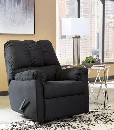 Ashley Darcy Manual Recliner In Black