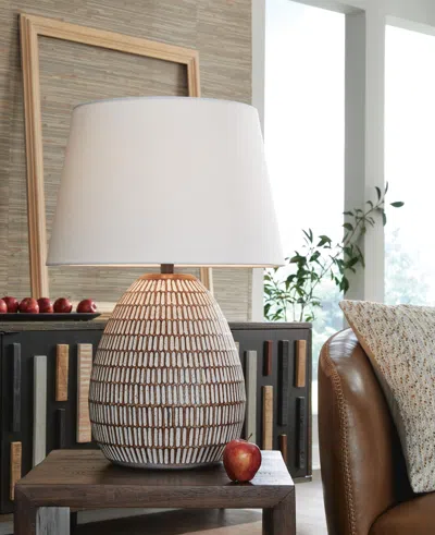 Ashley Darrich Table Lamp In Beige/white