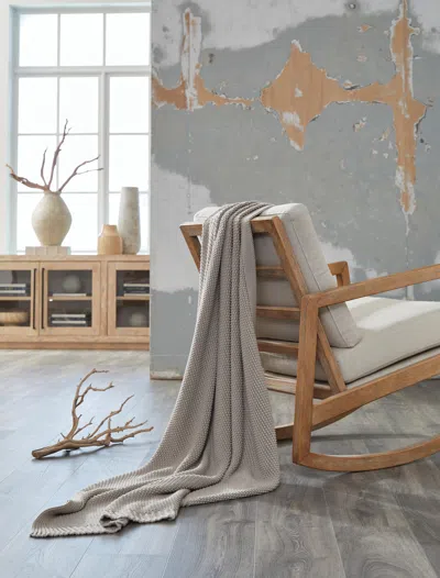 Ashley Gayelery Throw In Gray