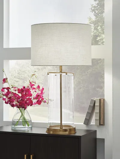 Ashley Gizeh Table Lamp In Clear/gold Finish