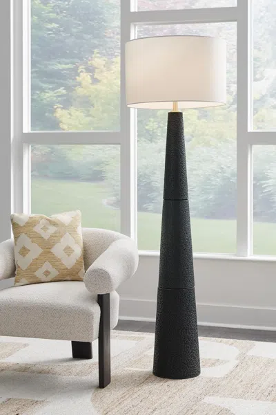 Ashley Hallburg Floor Lamp In Black