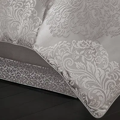 Ashley J. Queen New York La Scala Silver King 4 Piece Comforter Set