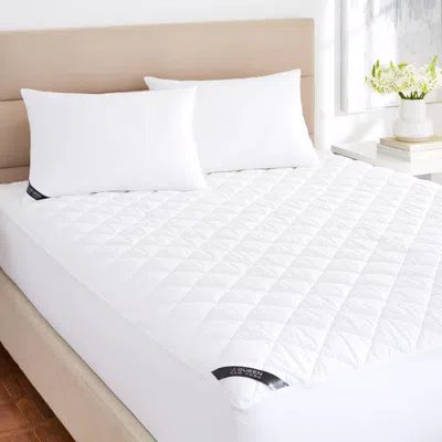 Ashley J. Queen New York Regal Waterproof Mattress Pad In White