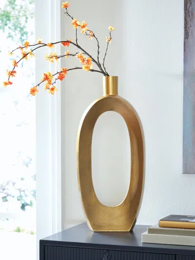 Ashley Lawtonville Tall Vase In Antique Gold Finish