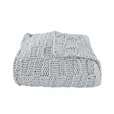 Ashley Luxe Chess Knit Throw In Gray