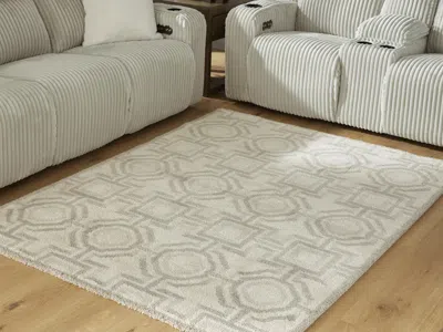 Ashley Maconville Medium Rug In Ivory/gray
