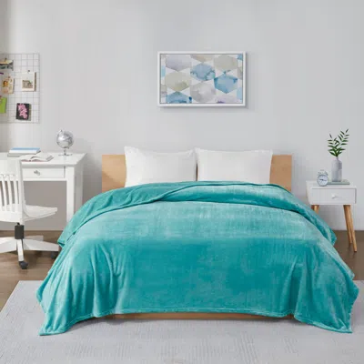 Ashley Microlight Plush Oversized Full/queen Blanket In Aqua