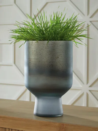 Ashley Pennmore Vase In Antique Blue