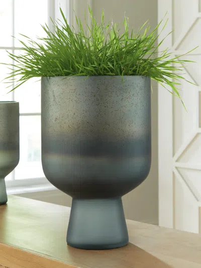 Ashley Pennmore Vase In Antique Blue