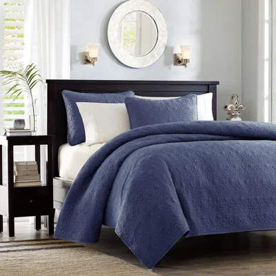 Ashley Quebec King/california King Reversible Quilt Set In Navy