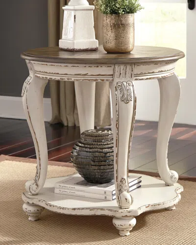 Ashley Realyn End Table In White/brown