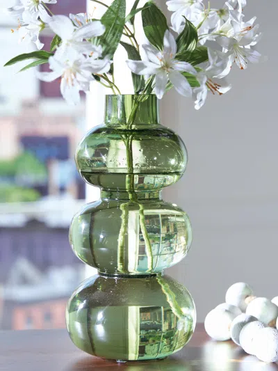 Ashley Renethorne Vase In Green