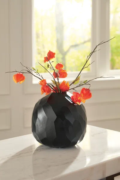 Ashley Ryanford Vase In Black
