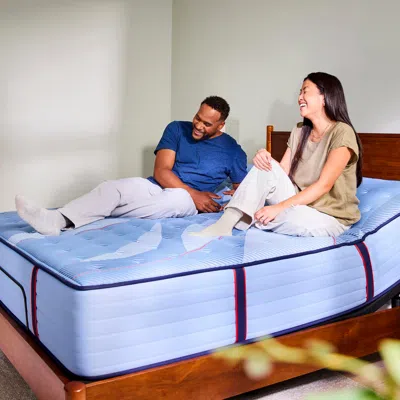 Ashley Sealy Ease 4.0 Split Ca King Adjustable Base Mattress In Black