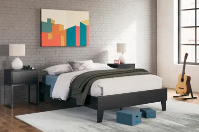 Ashley Socalle Platform Bed In Black