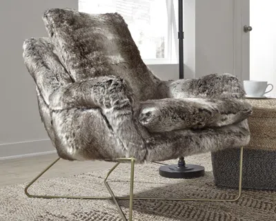Ashley Wildau Accent Chair In Gray