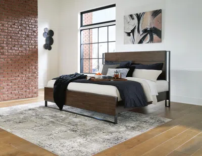 Ashley Zumbado Queen Panel Bed In Brown