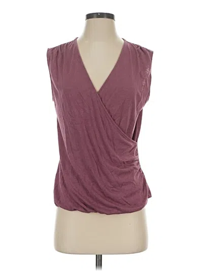 Pre-owned Athleta Sleeveless Blouse In Burgundy