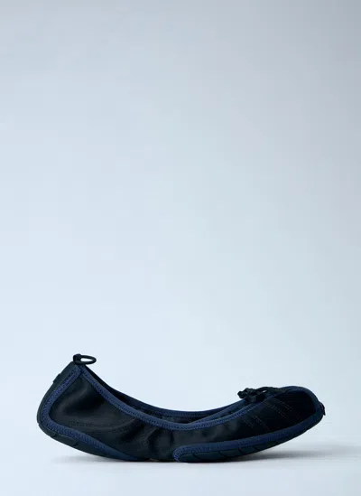 Balenciaga Elasticated Ballet Flats In Navy